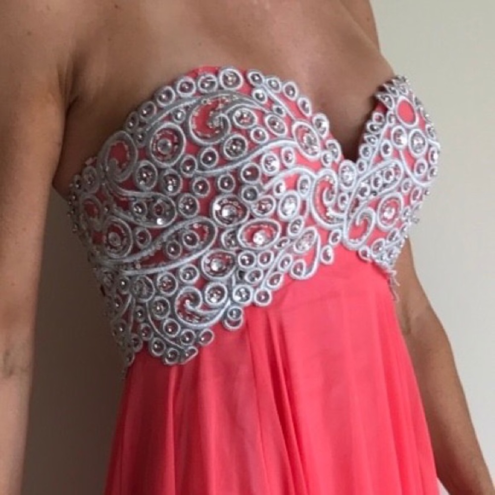 Semi-formal Coral Strapless Dress